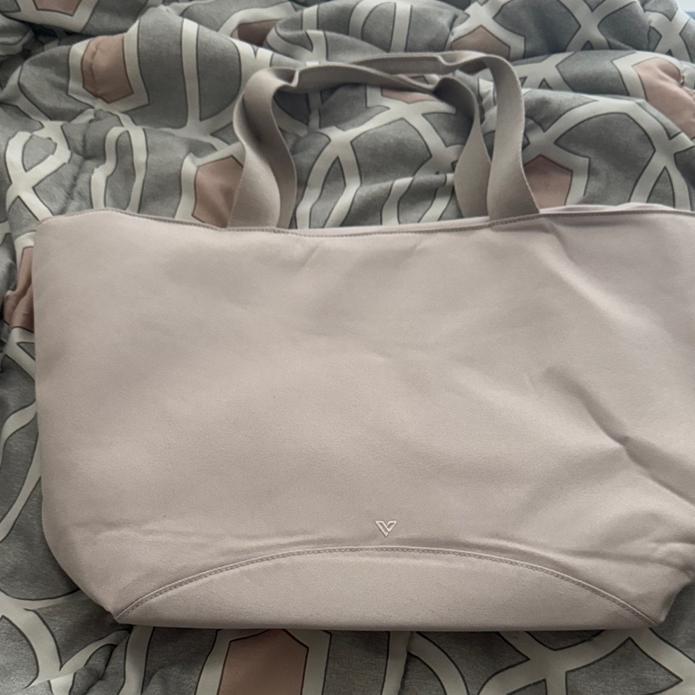 Elegant Women's Tote Bag waterproof